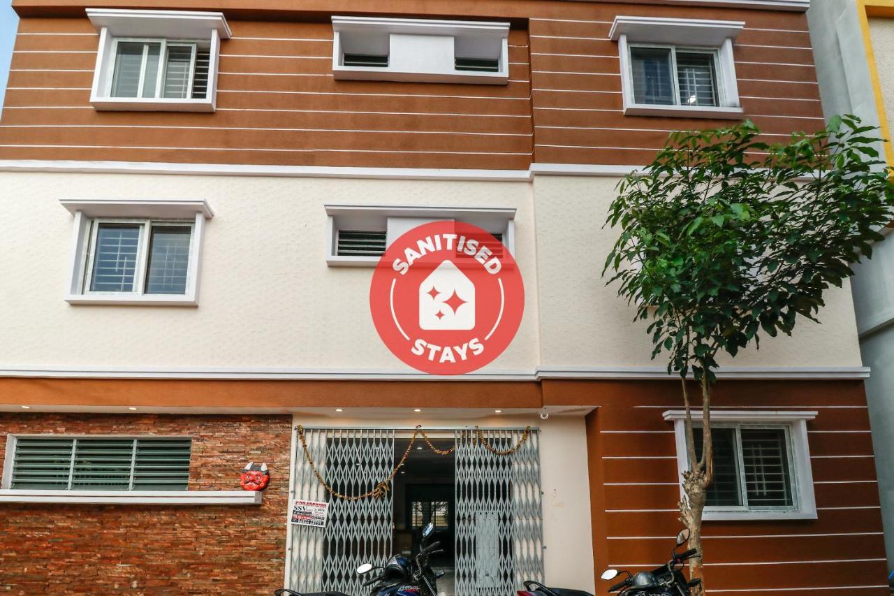 ホテル キャピタル オー 62363 N R レジデンシー Yelahanka エクステリア 写真