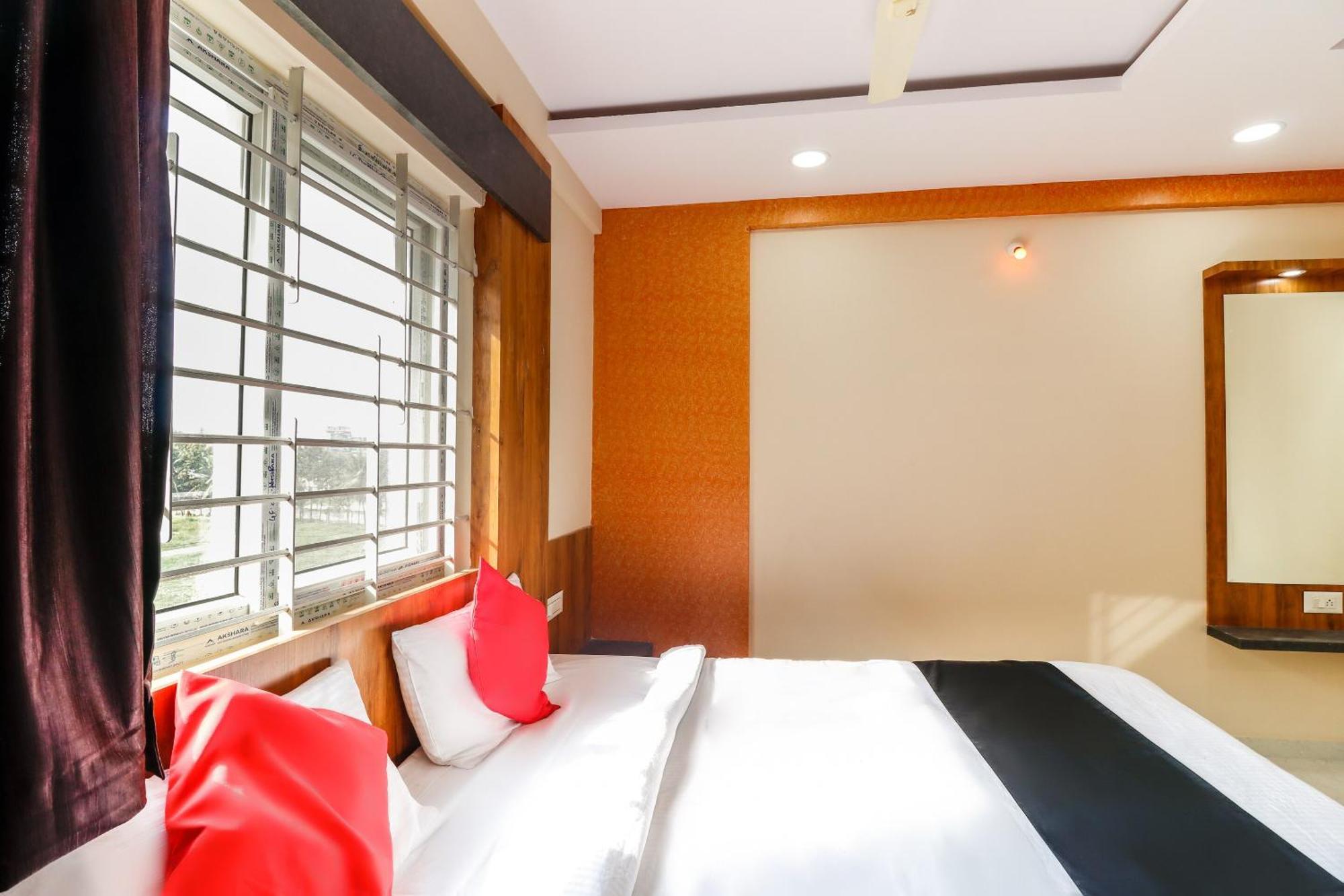 ホテル キャピタル オー 62363 N R レジデンシー Yelahanka エクステリア 写真